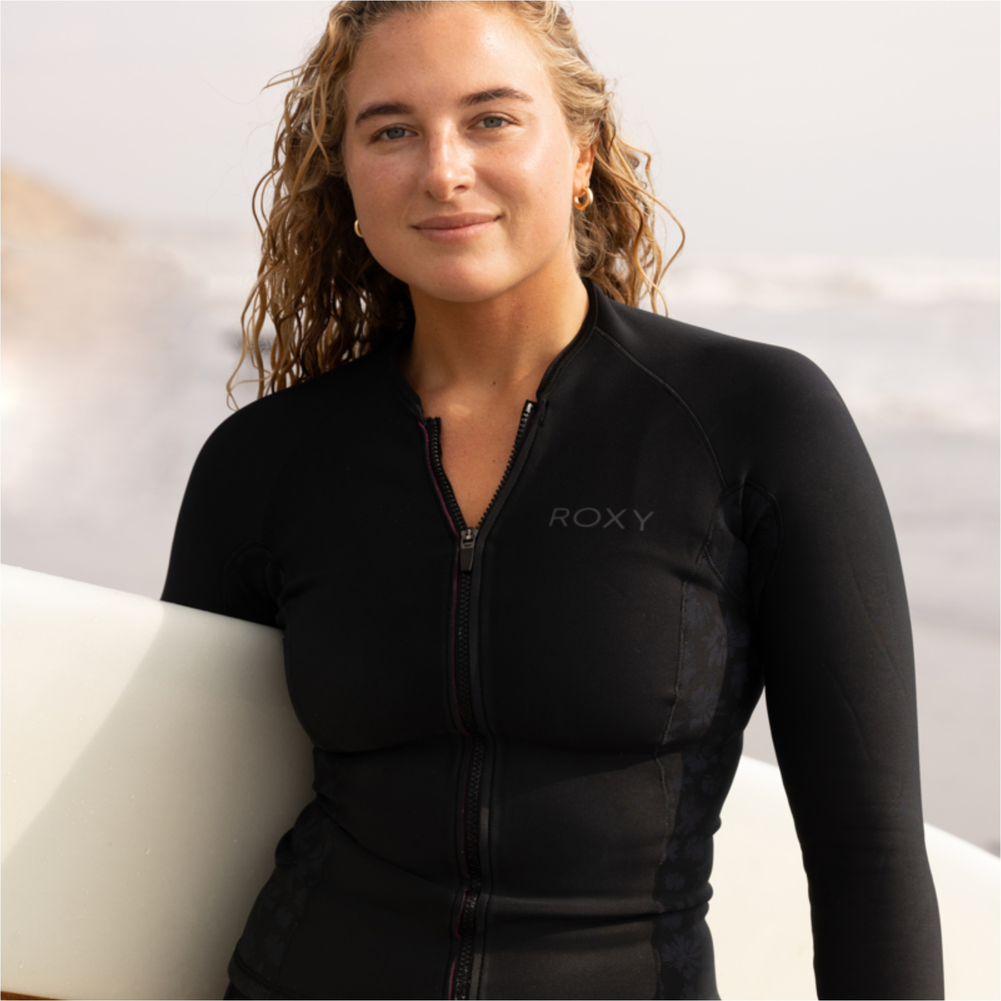 2026 Roxy Womens Swell Series 1mm Front Zip Wetsuit Jacket ERJW803030 - Black